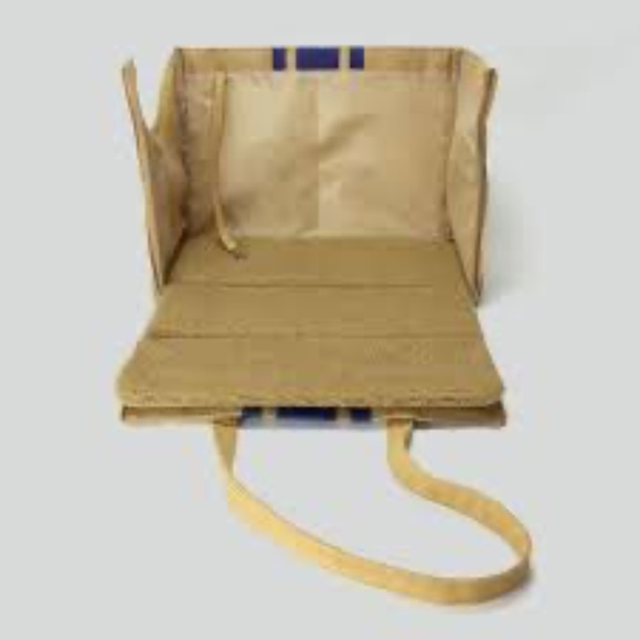 Houndstone Convertible Dog Carrier - Picture 4 of 15